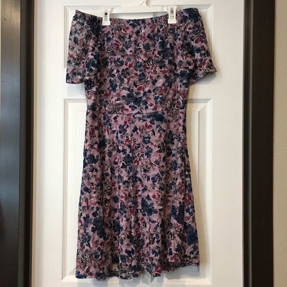 🎈LAST CALL! Floral Off the Sholder Dress🎈